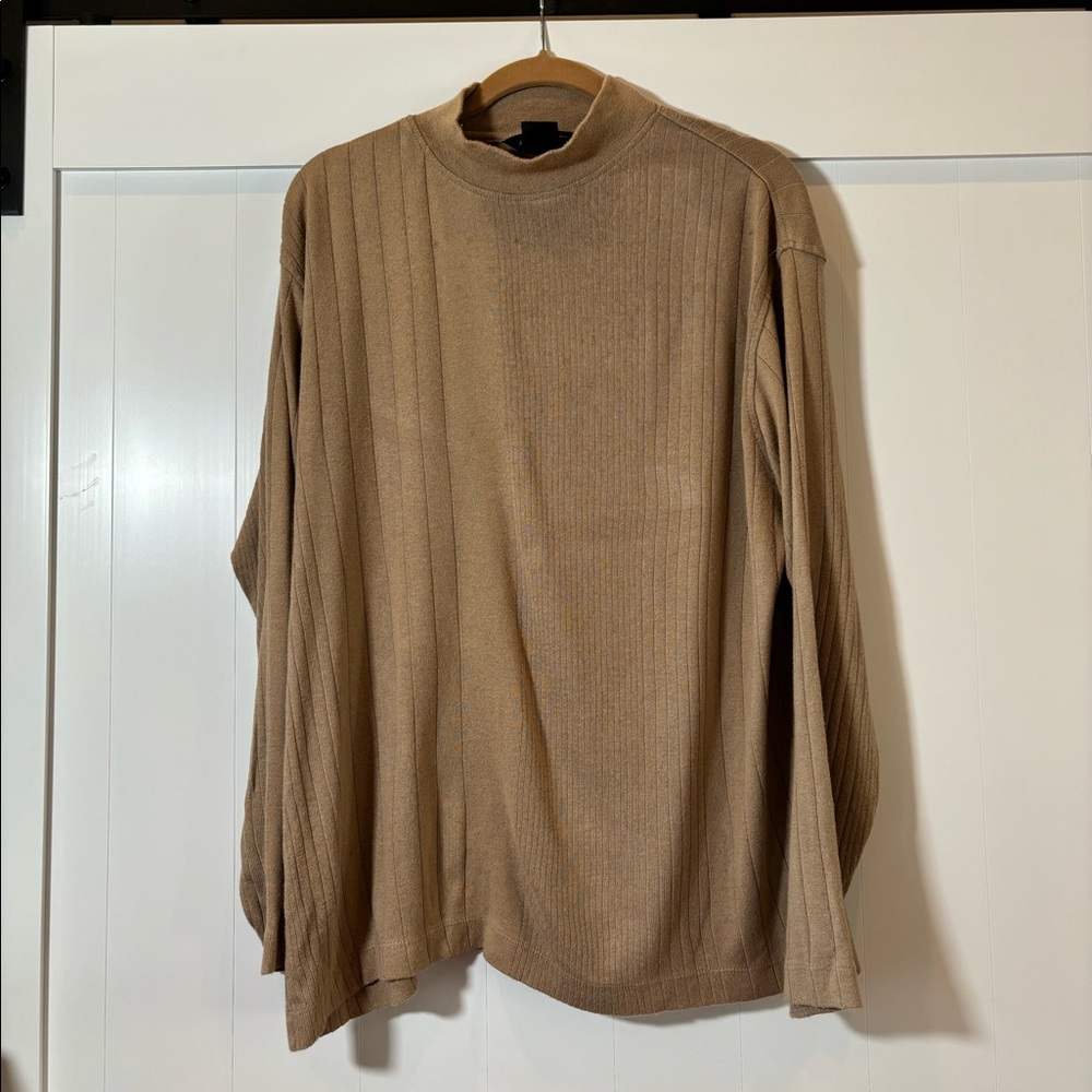 Vintage J. Ferrar Turtle Neck. Men’s Medium